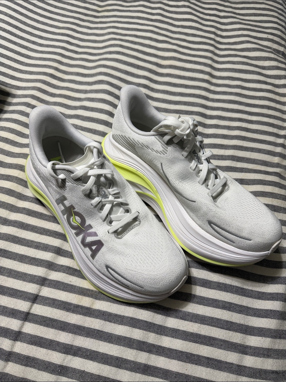 Hoka Skyward X 2